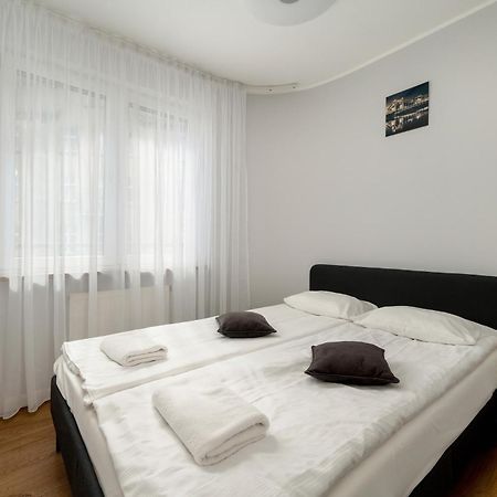 Apartment Wroclaw Jednosci Narodowej By Noclegi Renters Buitenkant foto
