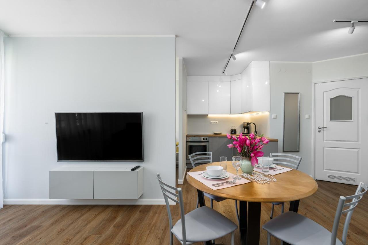 Apartment Wroclaw Jednosci Narodowej By Noclegi Renters Buitenkant foto