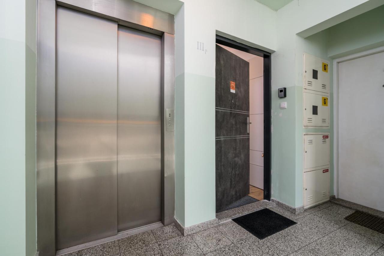 Apartment Wroclaw Jednosci Narodowej By Noclegi Renters Buitenkant foto